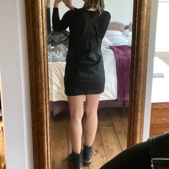 Vegan Leather Jumper - Picture 3 of 6